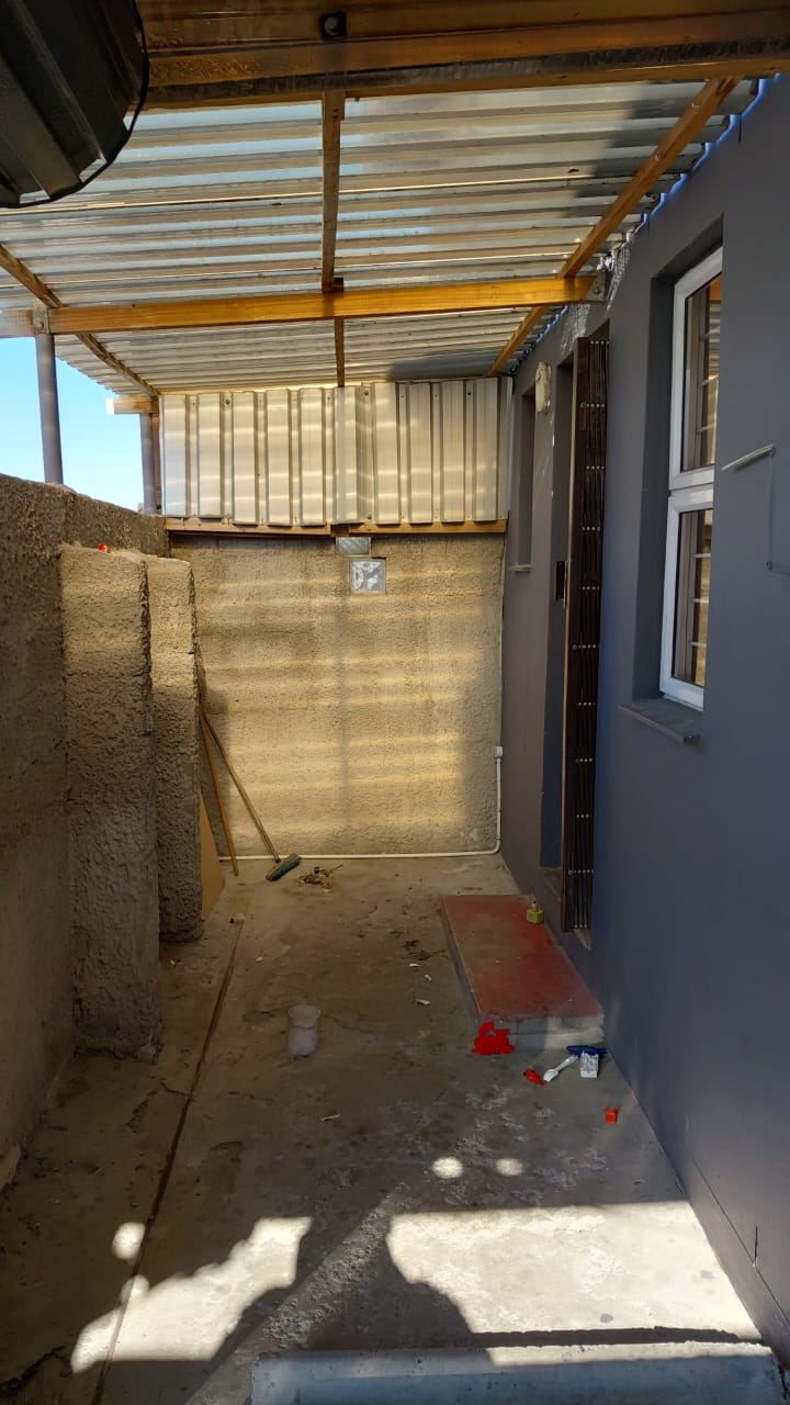  Bedroom Property for Sale in Harmony Village Western Cape